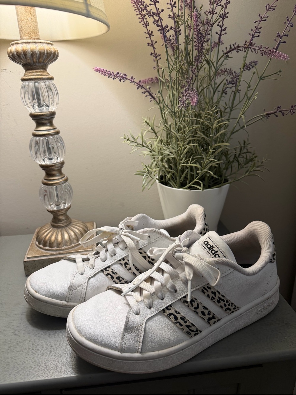 Adidas Grand Court White Leopard Print Sneakers Women’s Size 8